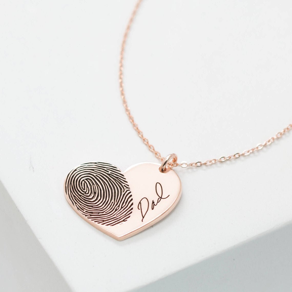 Personalized Name Necklace with Heart-Shaped Fingerprint