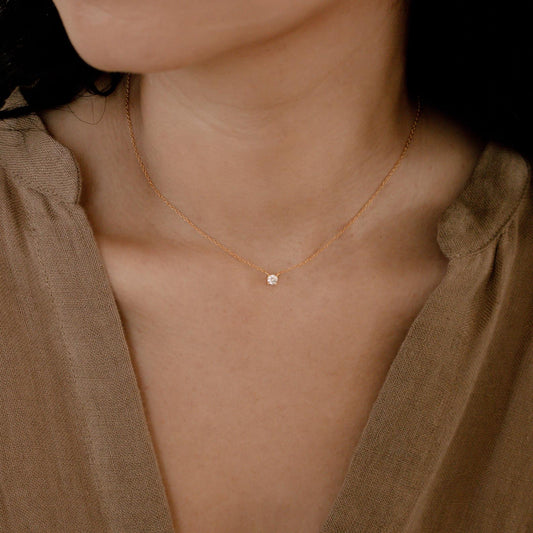 Delicate Diamond Necklace – Stone Inlay Pendant Necklace