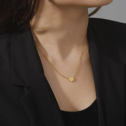 Corazón - Gold Initial Necklace