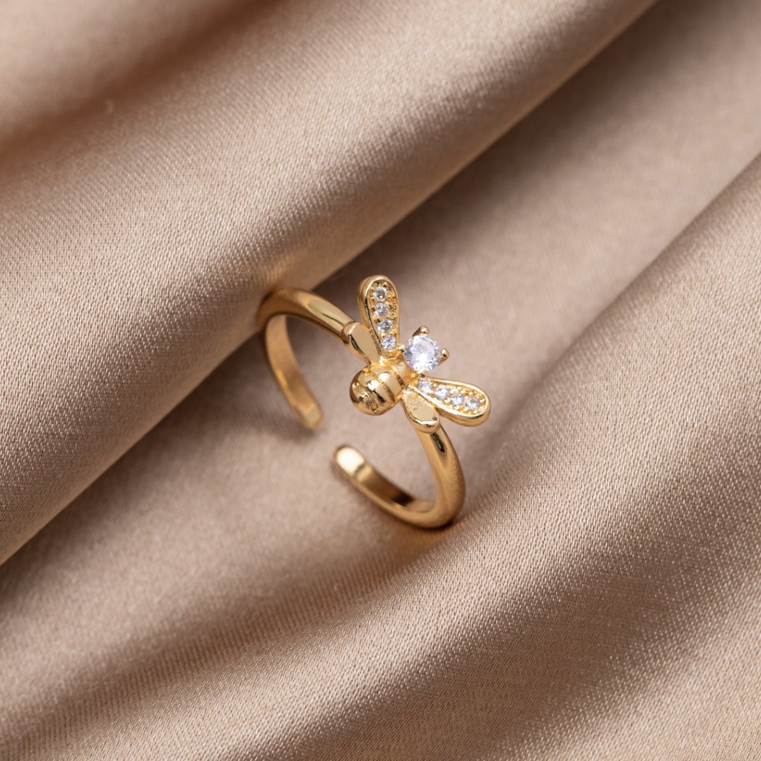 Laila – Crystal and Golden Bee Ring