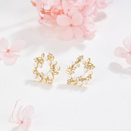 Carmenta - Pearl and Crystal Crown Hoops