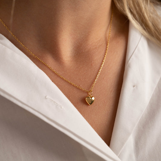 Lamia - Gold Heart Necklace