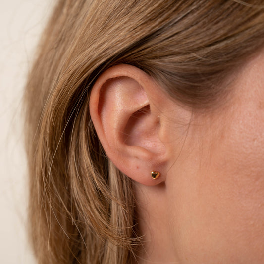 Eman - Gold Heart Earrings