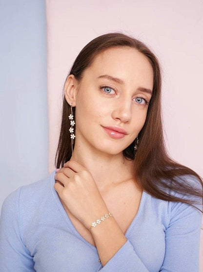 White Flower Earrings with Gold Threads