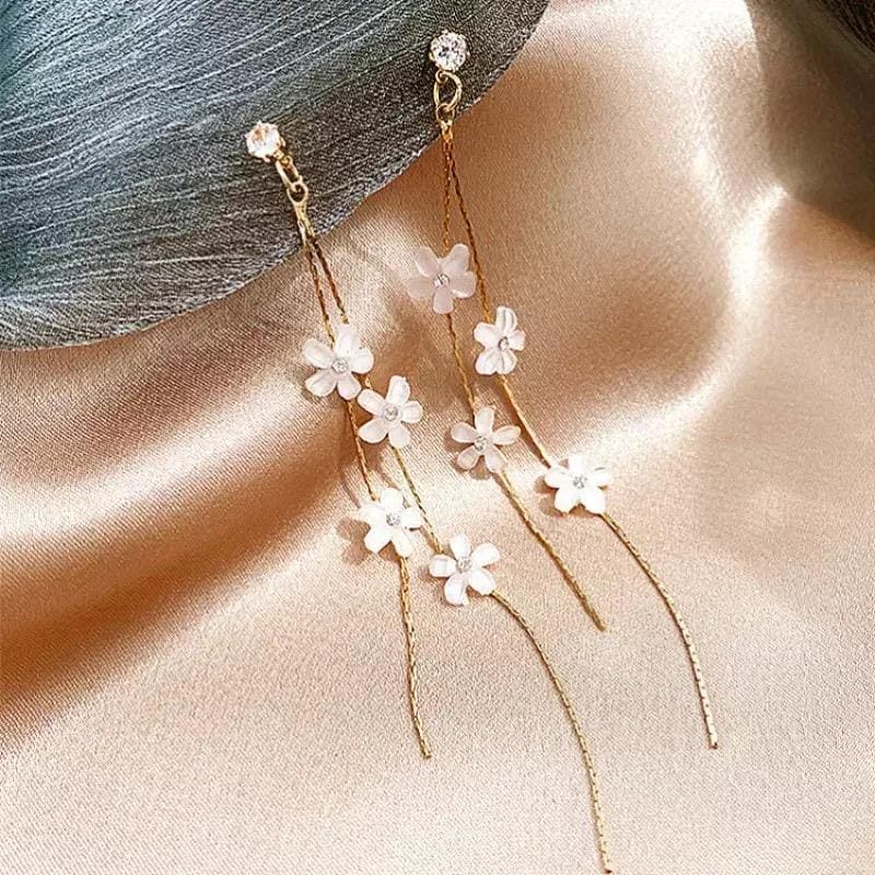 White Flower Earrings with Gold Threads